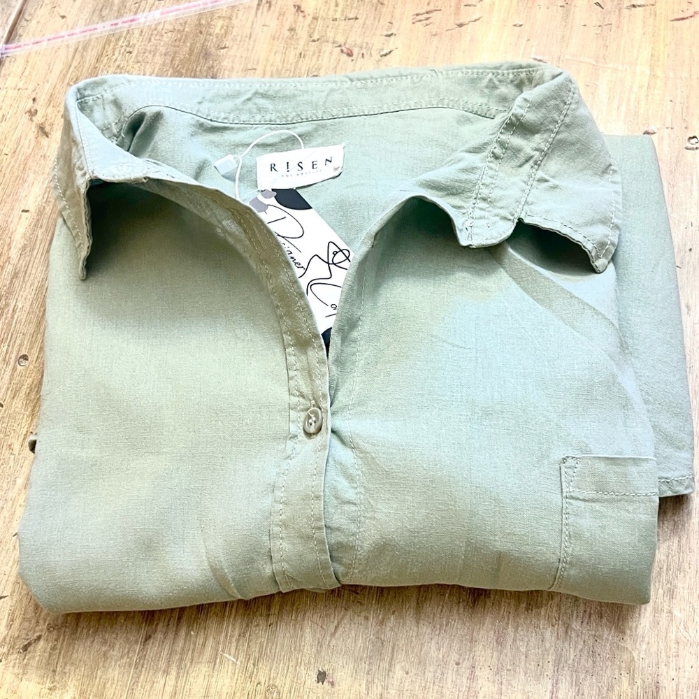 Risen,Oversized Viscous/Linen Blend,Buttoned Shirt,Roll & Button Sleeve,Size 2X - Picture 12 of 16